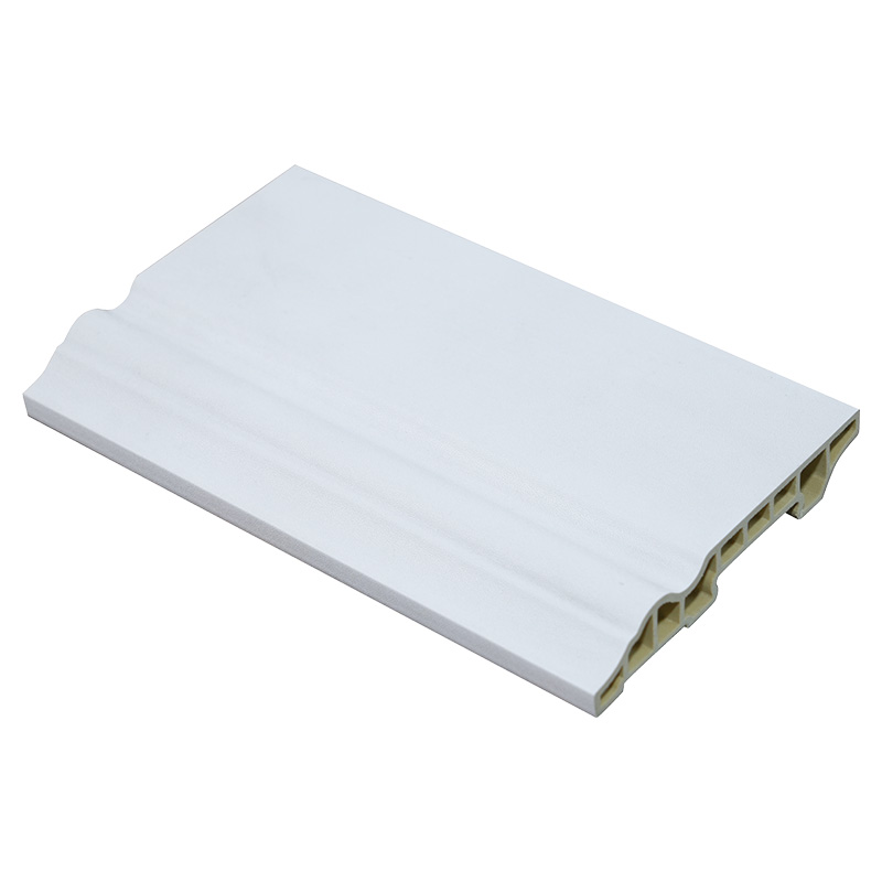 Plinthe WPC à grain de bois de 80 mm avec base composite PVC